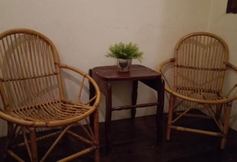 بنسيون Silver Shine Guesthouse