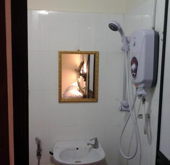 بنسيون Silver Shine Guesthouse