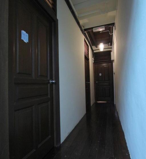 بنسيون Silver Shine Guesthouse