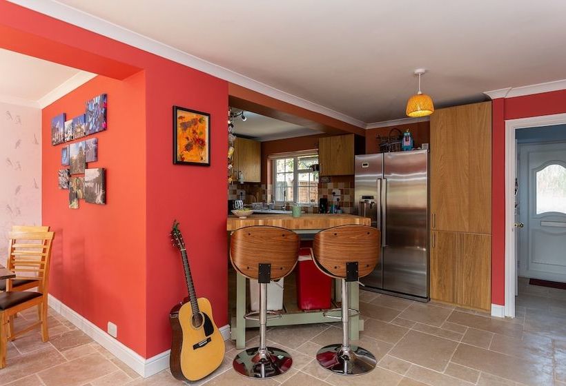 Spacious 3 Bed House With Garden In Bermondsey