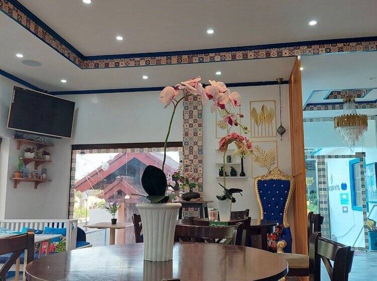 Отель Makiling Onsen