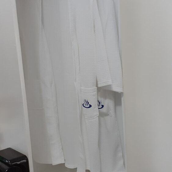 Отель Makiling Onsen