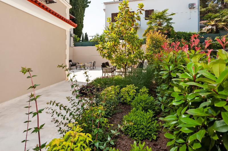 Отель Villa Tomo