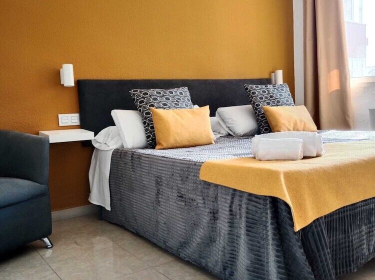 Apartamentos El Velero