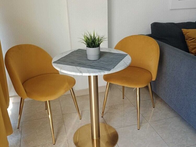 Apartamentos El Velero