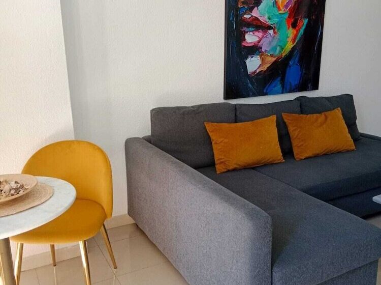 Apartamentos El Velero