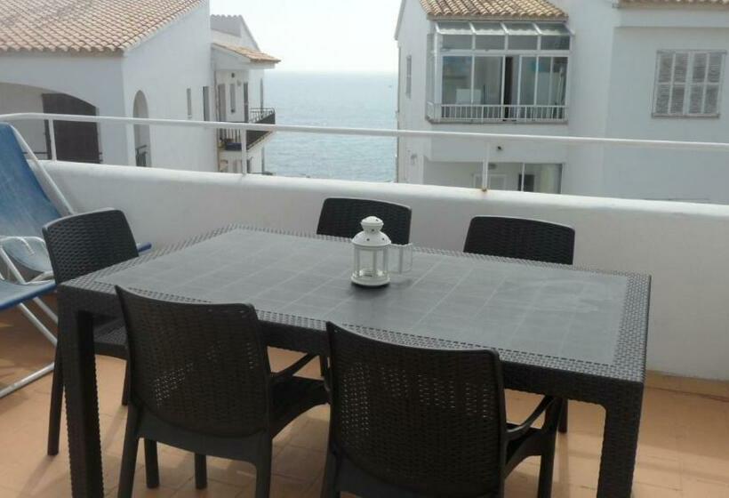 Apartamentos Marivent By Mhr