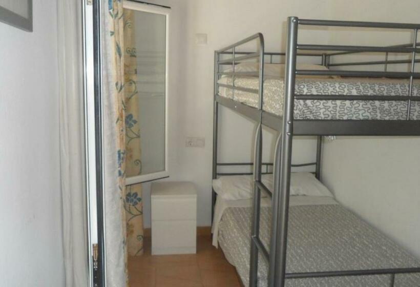 Apartamentos Marivent By Mhr