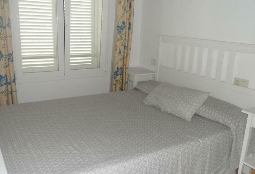 Apartamentos Marivent By Mhr