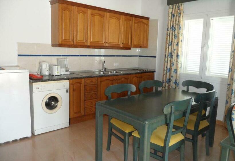 Apartamentos Marivent By Mhr