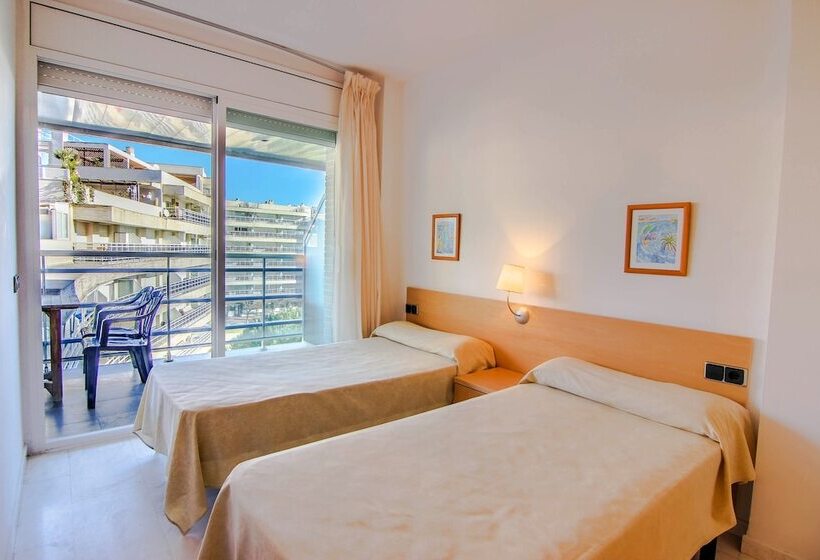 Apartamentos S'Abanell Central Park