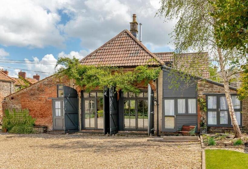 مبيت وإفطار The Old Parsonage