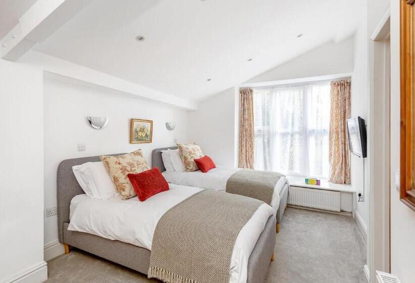 住宿加早餐  The Old Parsonage