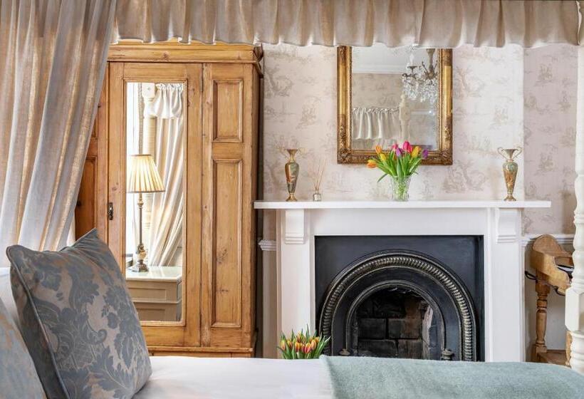 مبيت وإفطار The Old Parsonage