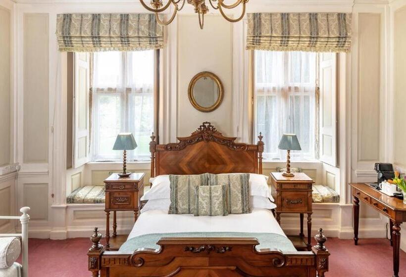 مبيت وإفطار The Old Parsonage