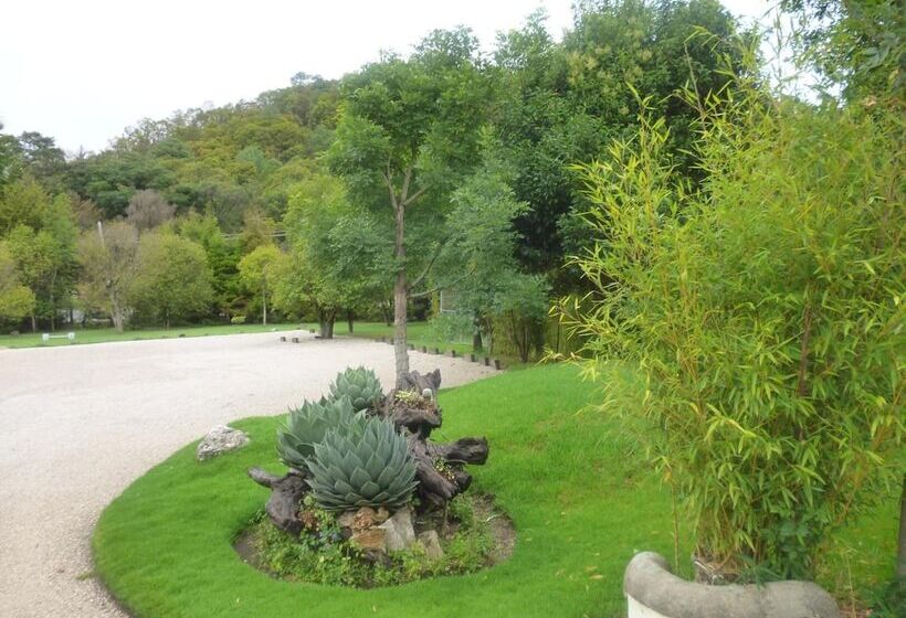 Bosques Del Sol Suites