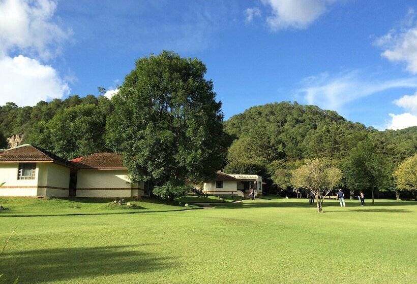 Bosques Del Sol Suites