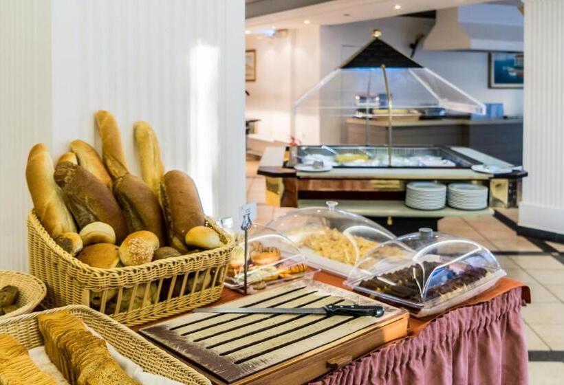 Castello Village Resort