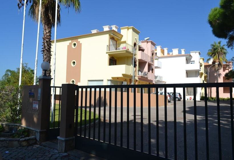 Eden Village Apartamentos