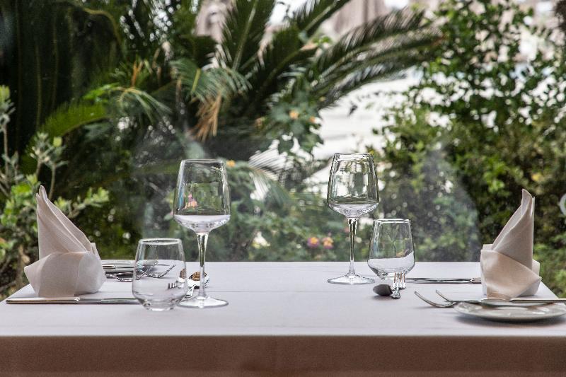 Eden Roc Resort   All Inclusive