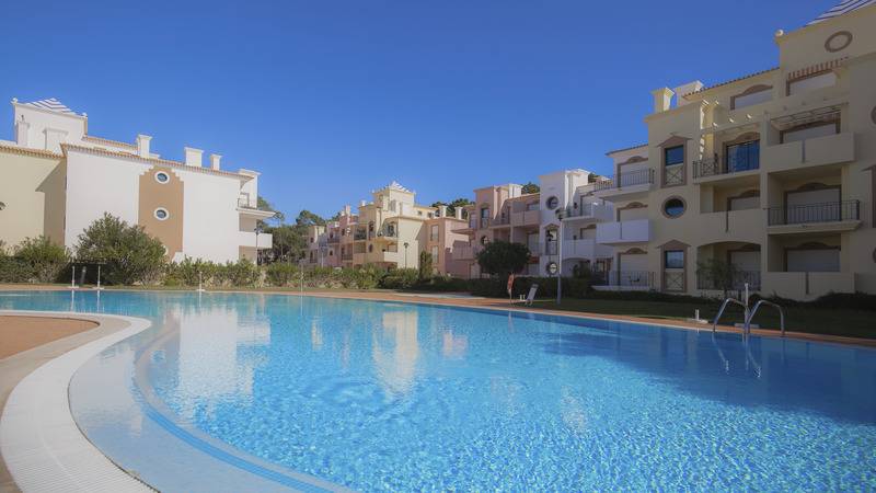 Eden Village Apartamentos