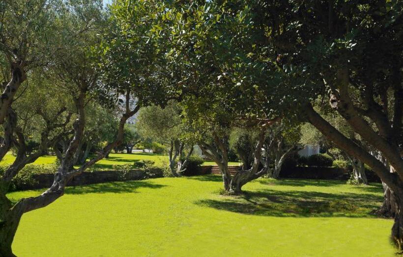 Elounda Beach Hotel & Villas, A Member Of The Leading Hotels Of The World