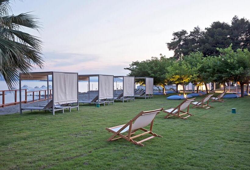 Eretria Hotel & Spa Resort