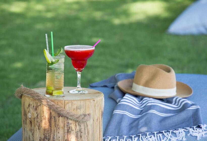 Eretria Hotel & Spa Resort