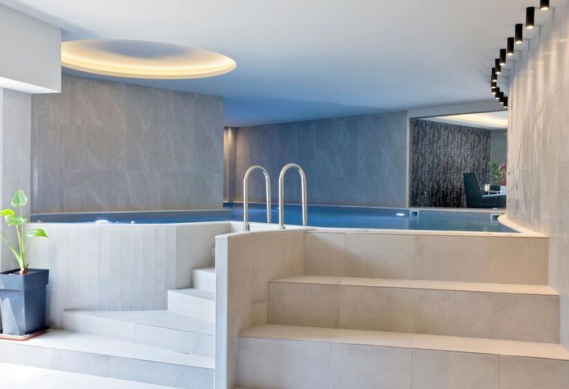 Eretria Hotel & Spa Resort