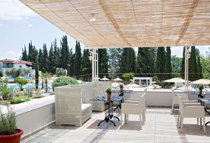 Eretria Hotel & Spa Resort