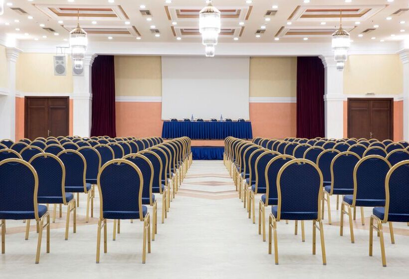 Eretria Hotel & Spa Resort