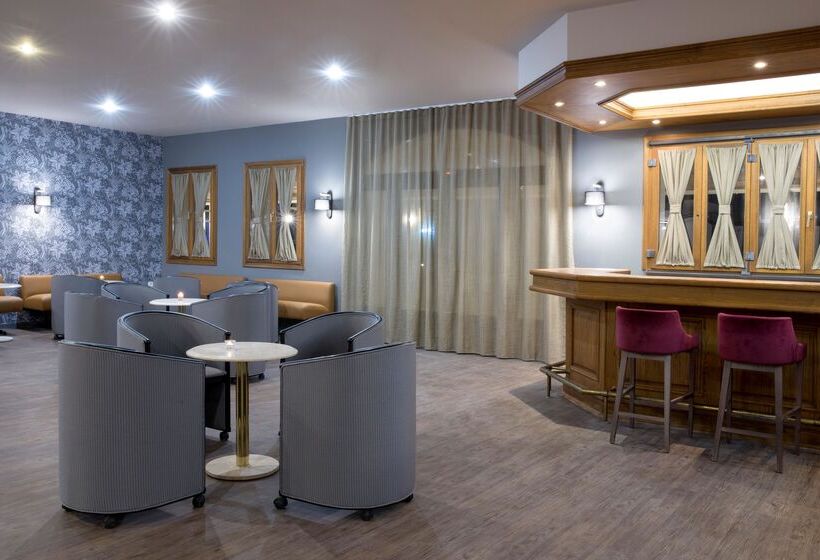 Eretria Hotel & Spa Resort