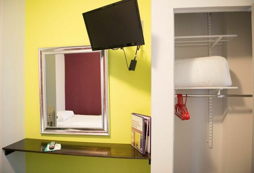 مسافرخانه Harlem Ymca