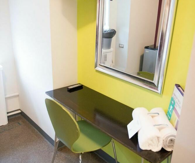 مسافرخانه Harlem Ymca