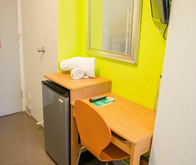 مسافرخانه Harlem Ymca