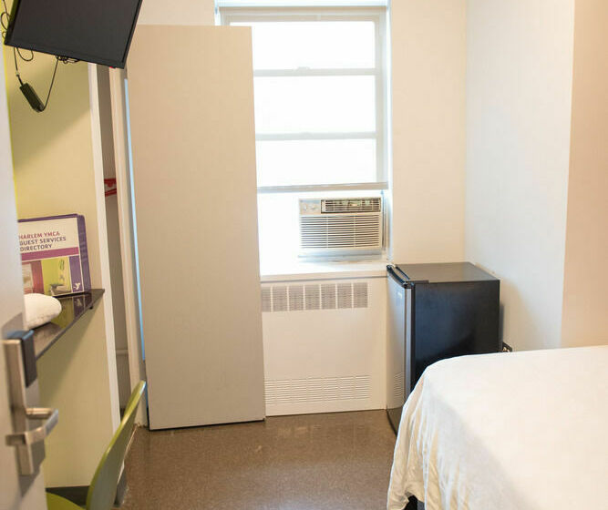 مسافرخانه Harlem Ymca