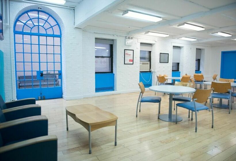 مسافرخانه Harlem Ymca