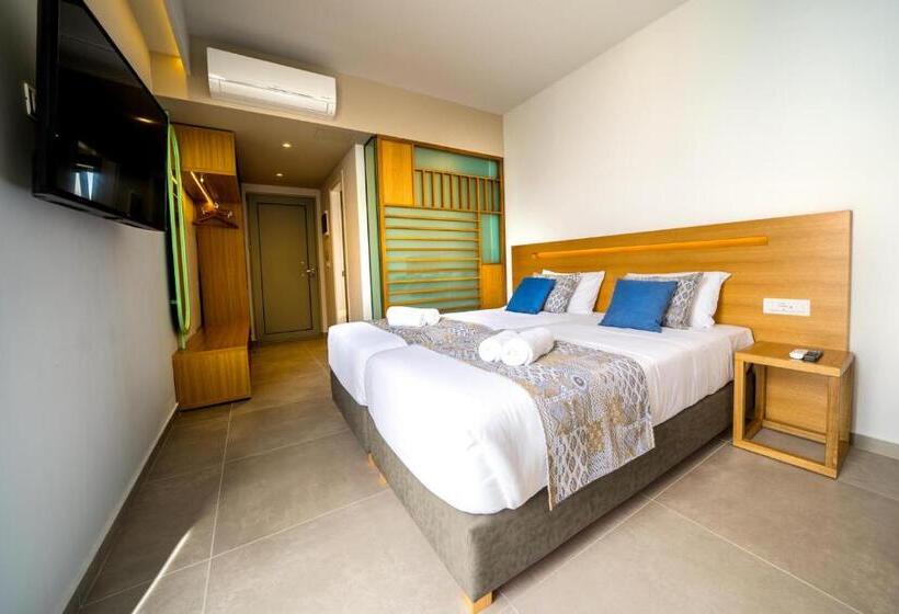 בית מלון כפרי Adele Beach