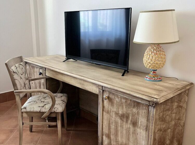 호텔 Al Balhara Resort & Spa