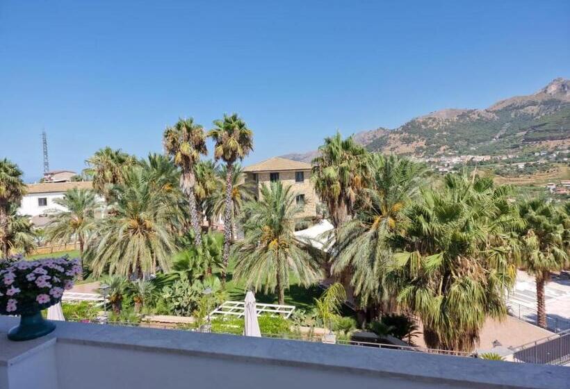 호텔 Al Balhara Resort & Spa