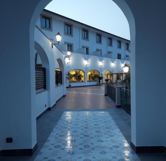 酒店 Al Balhara Resort & Spa