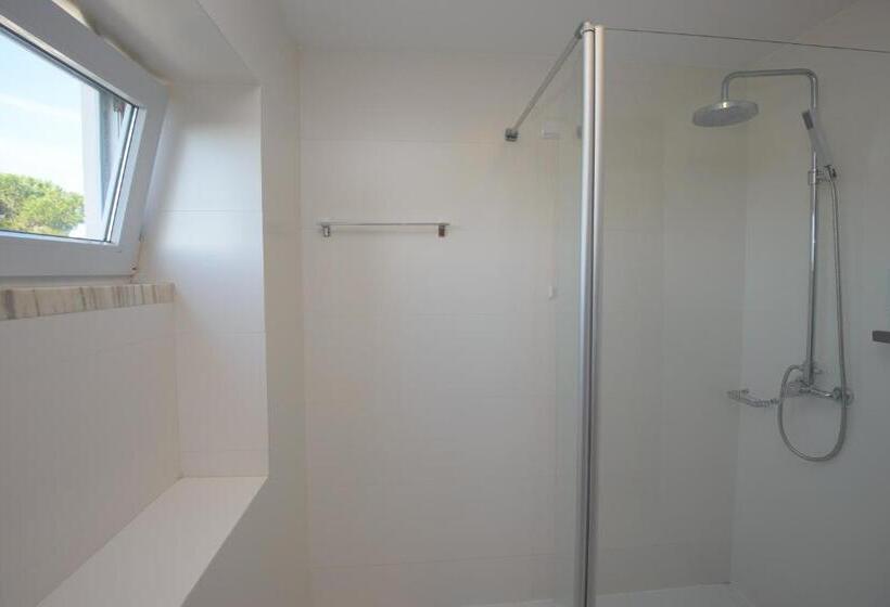 هتل Amazonia Estoril