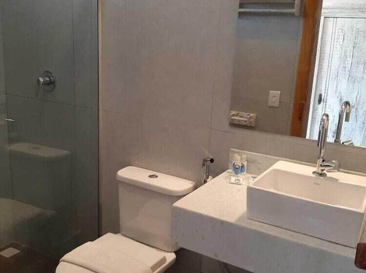 酒店 Aquarela Praia