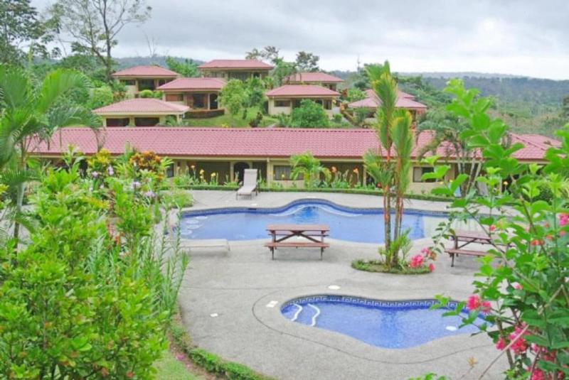فندق Arenal Volcano Inn