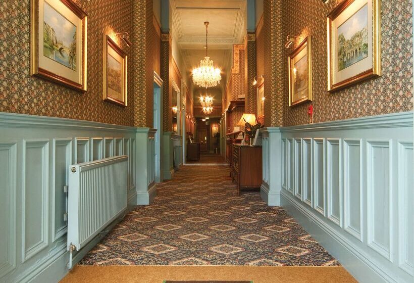 Отель Best Western Limpley Stoke