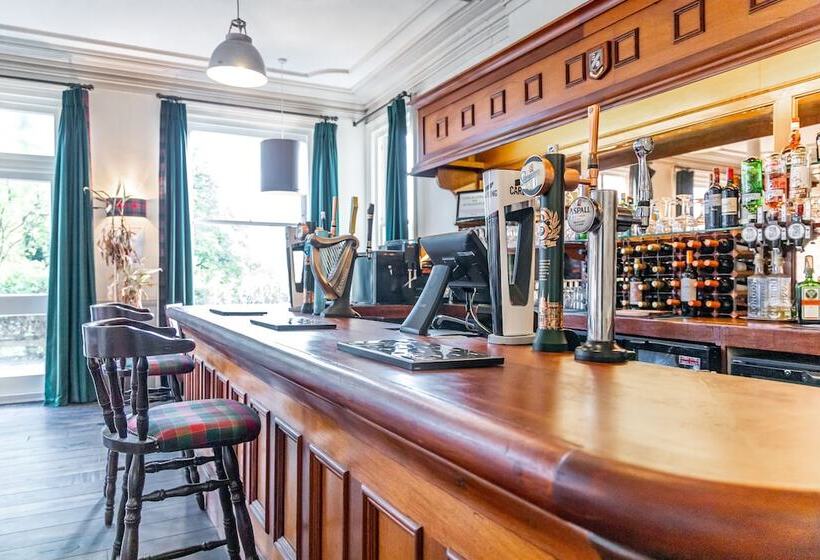 Отель Best Western Limpley Stoke