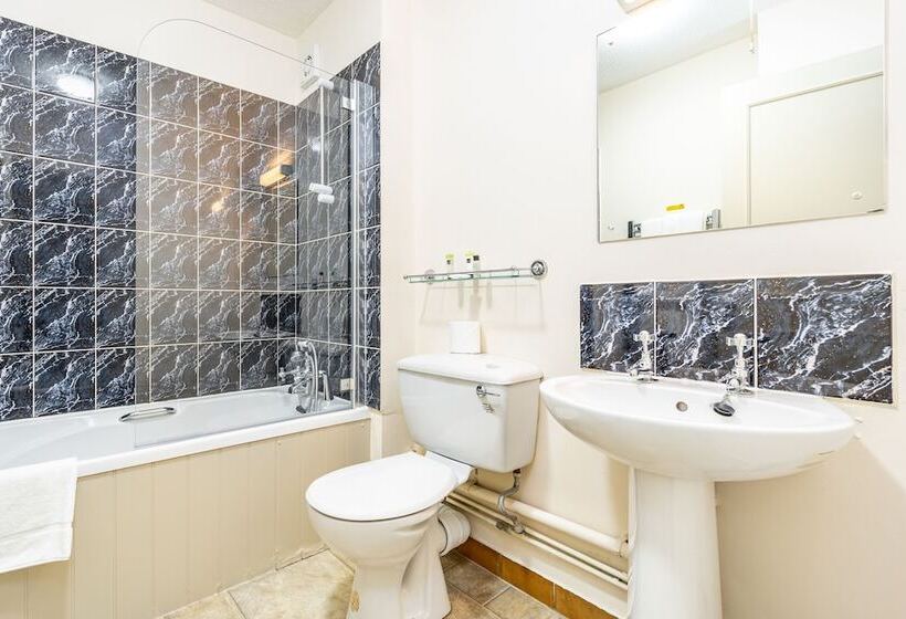 Отель Best Western Limpley Stoke