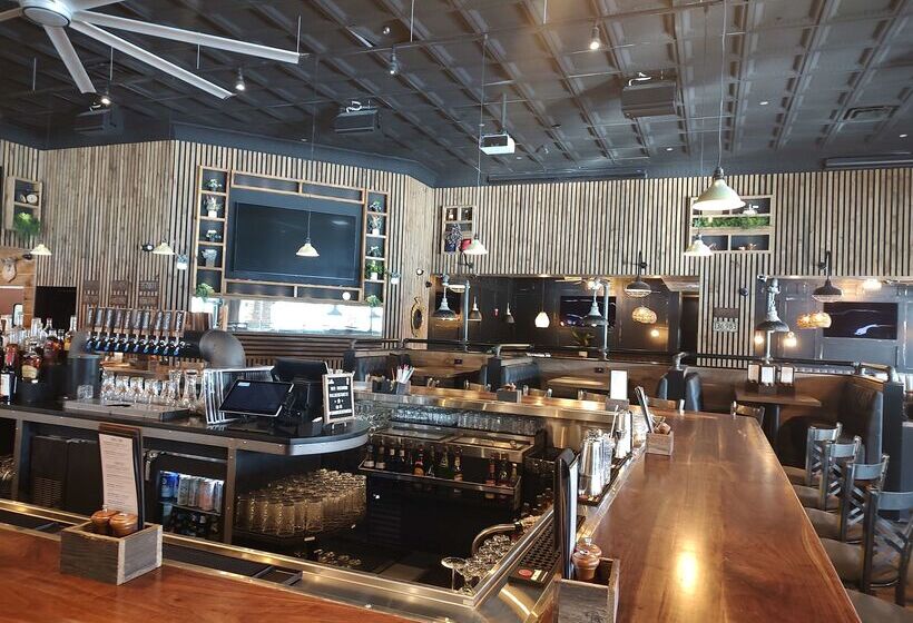 ホテル Best Western Plus New Englander