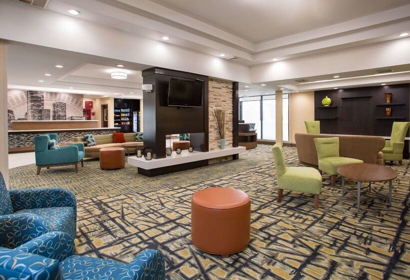 ホテル Best Western Plus New Englander