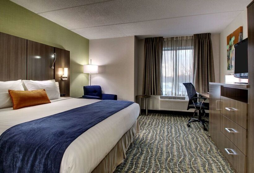 ホテル Best Western Plus New Englander